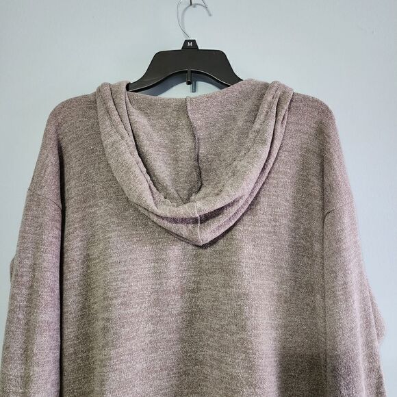 Bucketlist Lightweight Hooded Long Sleeve - Picture 8 of 10